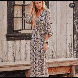 Maxi dress